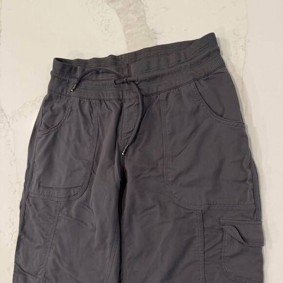 The Northface Aphrodite 2.0 Water Resistant Drawstring Capri Pants Women's Small - Picture 3 of 8